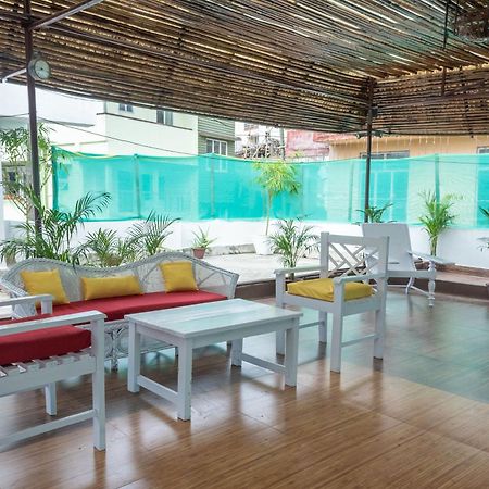 グワーハーティー The Urban Grandeur 1 Bed & Breakfast エクステリア 写真
