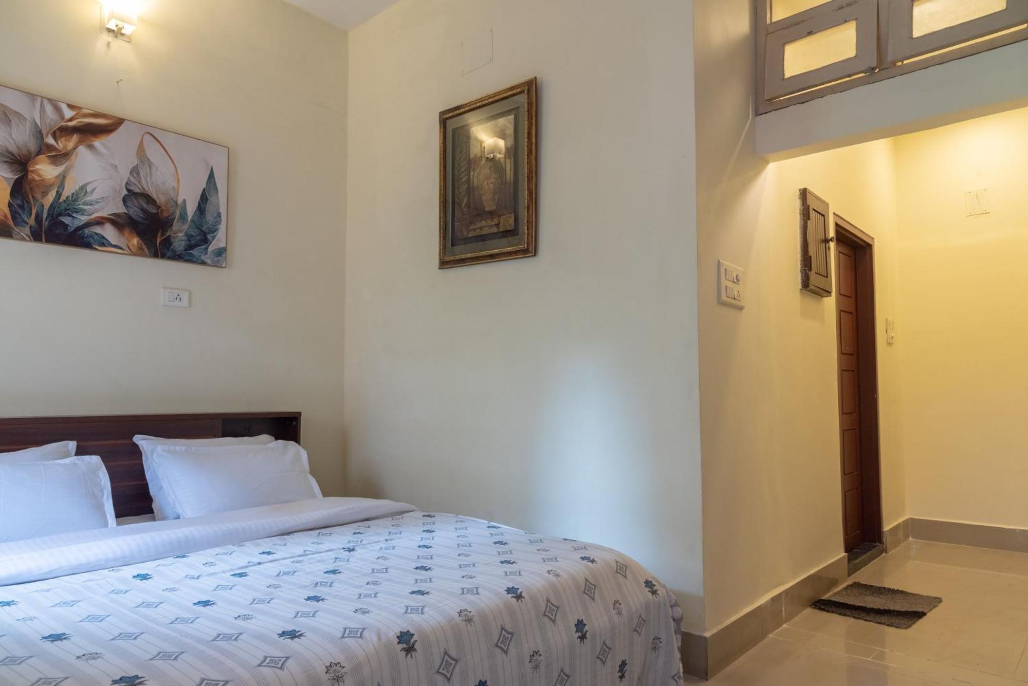 グワーハーティー The Urban Grandeur 1 Bed & Breakfast エクステリア 写真