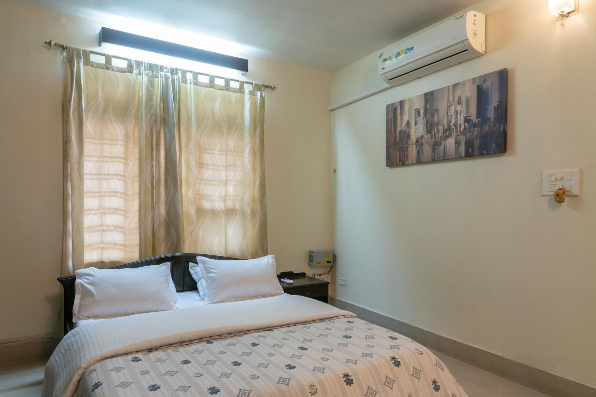グワーハーティー The Urban Grandeur 1 Bed & Breakfast エクステリア 写真